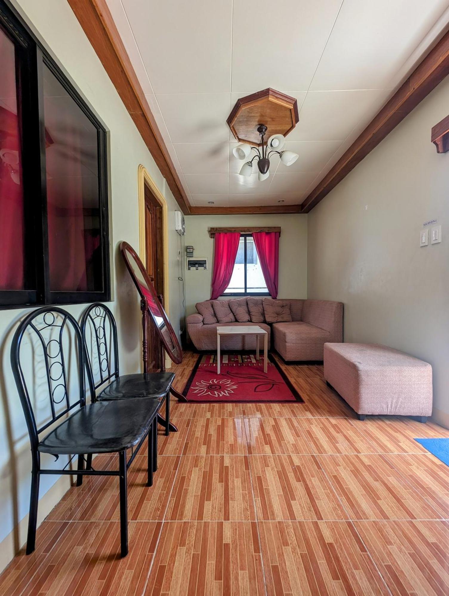 Screaming Gecko Hostel Busuanga Exterior foto